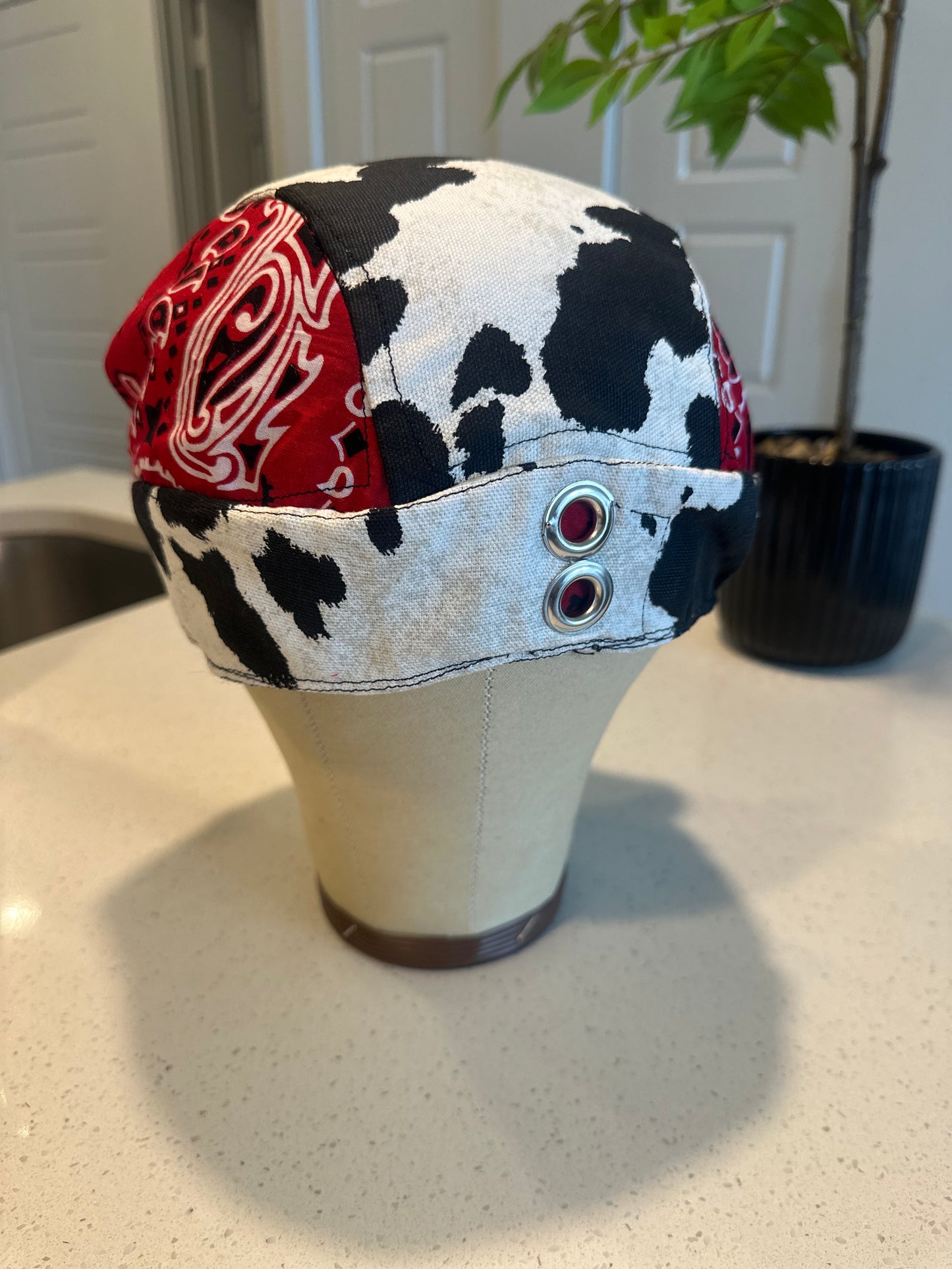Mixed feelings moto hat (option 1)